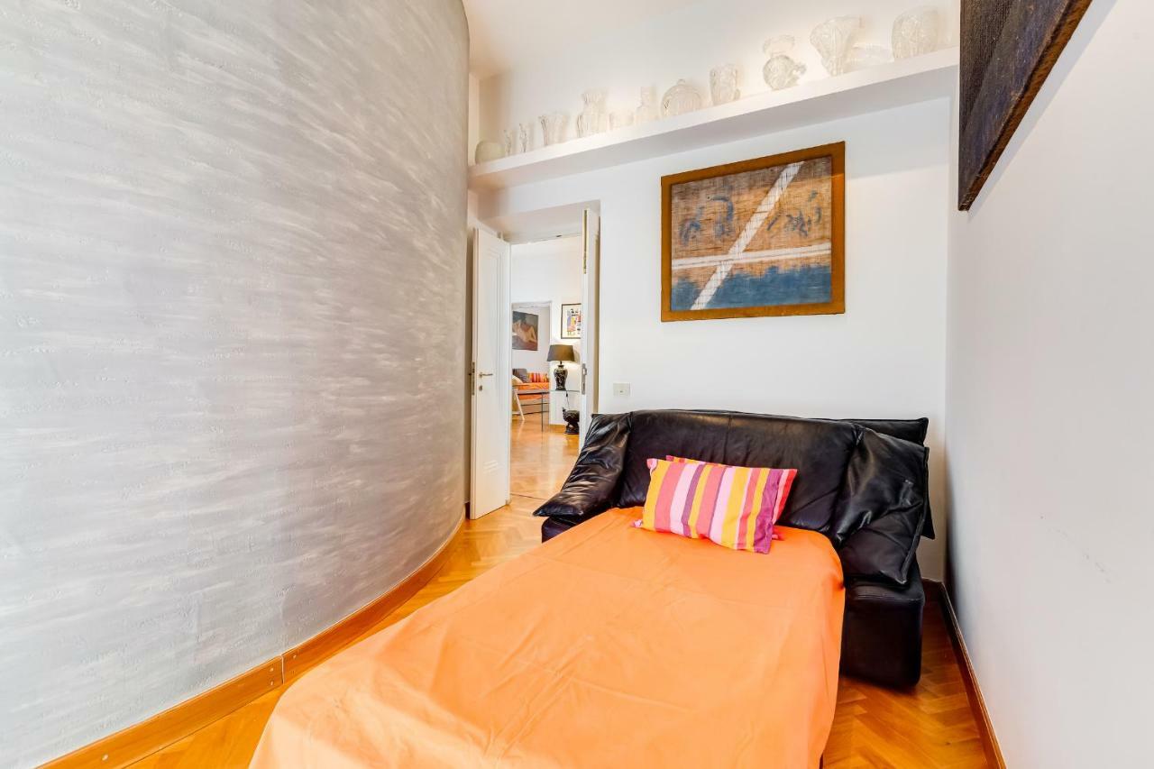 Colosseum Terrace Apartment Roma Esterno foto