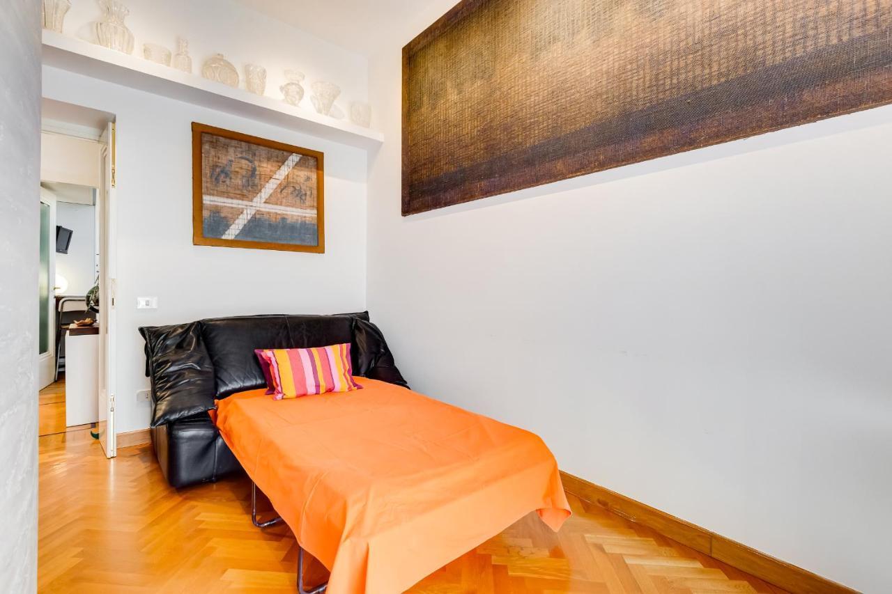 Colosseum Terrace Apartment Roma Esterno foto